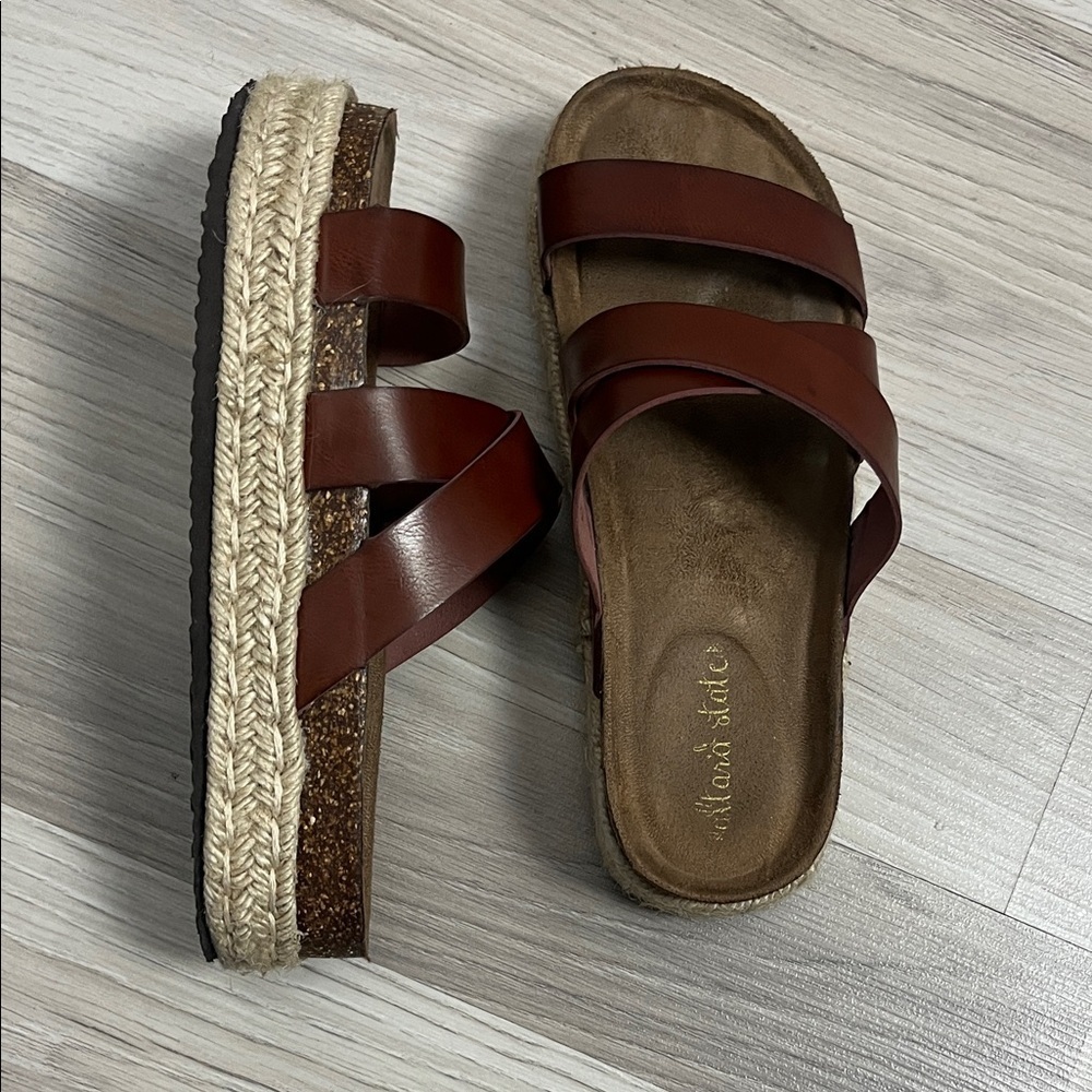 Altar'd state Women's criss cross leather strap wedgy sandals Sz 8 Bohemian Chic
